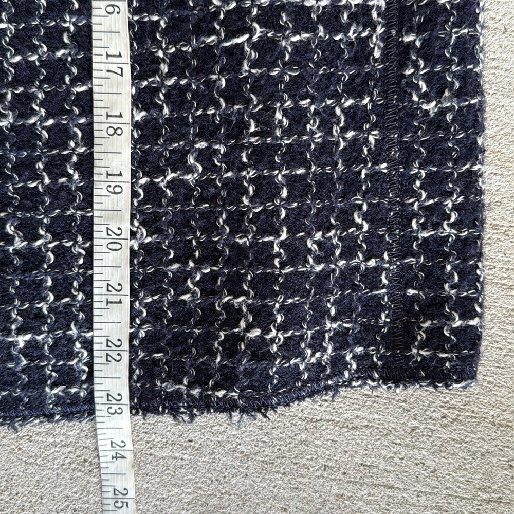 Lafayette 148 NY Black/White Tweed Boxy Jacket Size 8 - Picture 7 of 10
